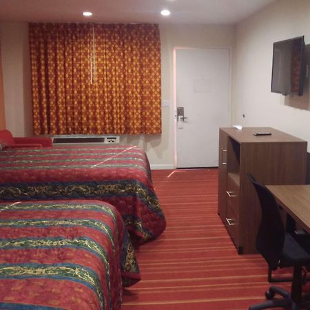 Days Inn By Wyndham Hemet Esterno foto